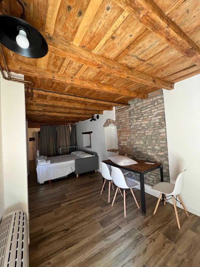 شقة Borgovivo Il Tuo Loft In Centro Citta بيرغامو المظهر الخارجي الصورة